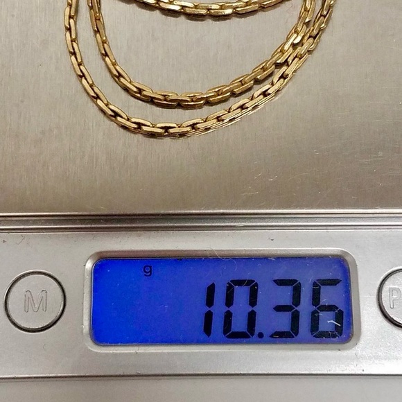 Cancer 1970’s Trifari Zodiac Etched Glass Medallion on Sarah Coventry Chain - Picture 7 of 8